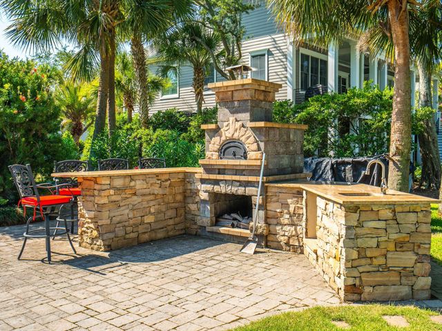 194 Beresford Creek Street, Charleston, SC 29492