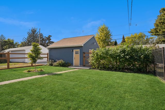 4320 43rd Avenue S, Minneapolis, MN 55406