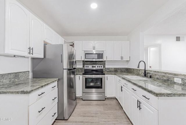 1300 Saratoga Avenue 2308, Ventura, CA 93003