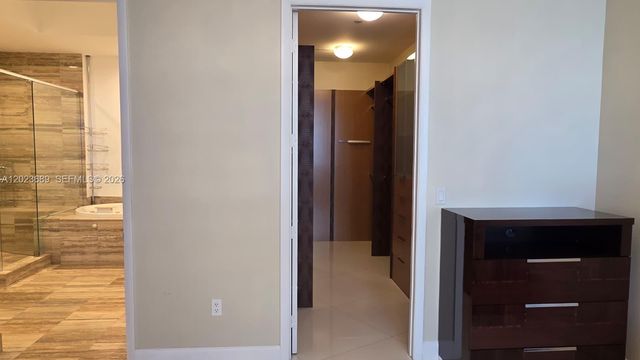 15811 Collins Ave 3807, Sunny Isles Beach, FL 33160