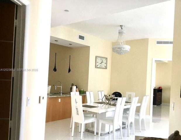 15811 Collins Ave 3807, Sunny Isles Beach, FL 33160