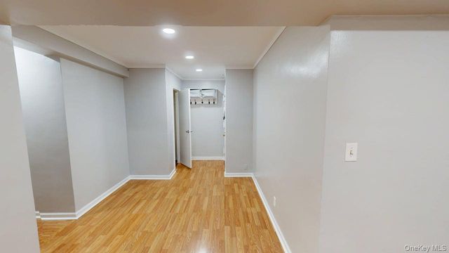 678 Warburton 6B, Yonkers, NY 10701