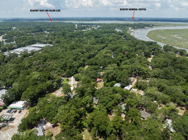 25 Miller Drive, Beaufort, SC 29907