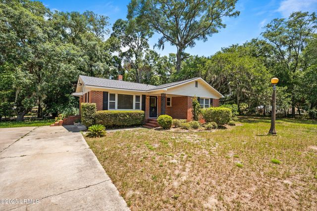 25 Miller Drive, Beaufort, SC 29907