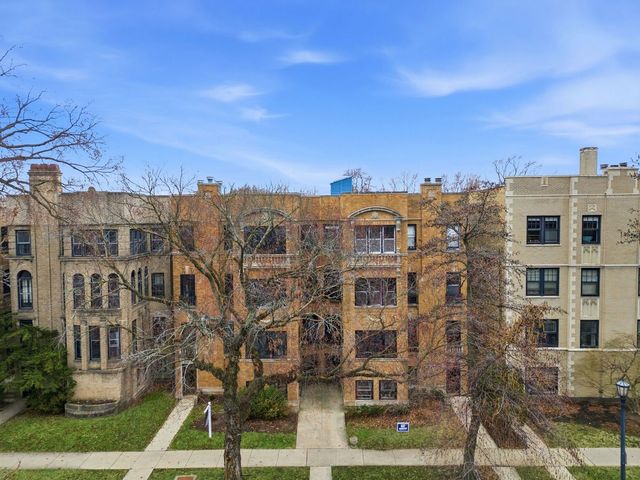 540 Sheridan Road 3, Evanston, IL 60202
