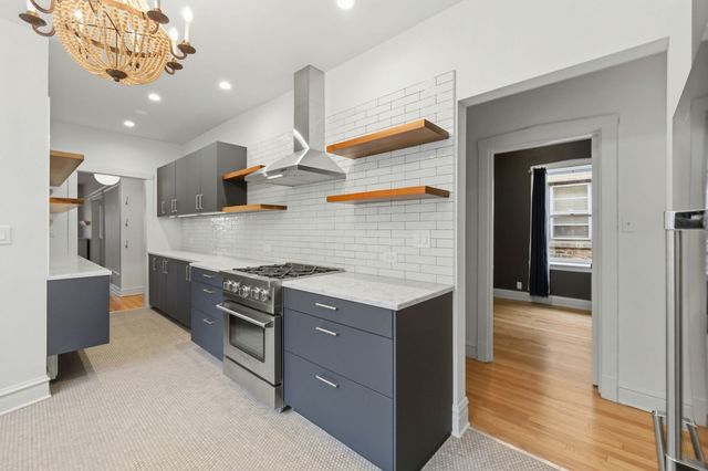 540 Sheridan Road 3, Evanston, IL 60202