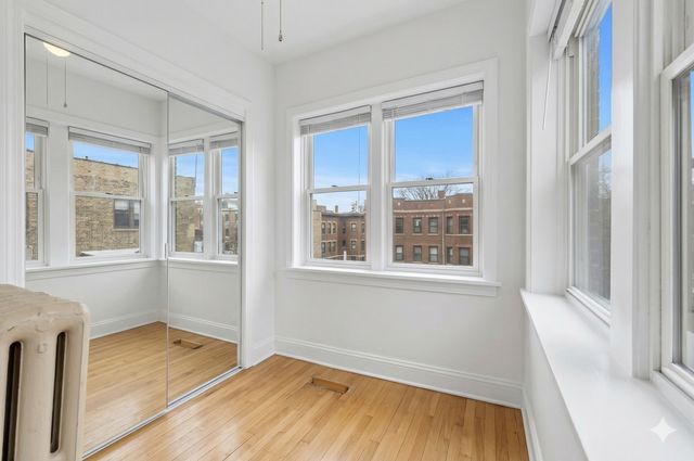 540 Sheridan Road 3, Evanston, IL 60202