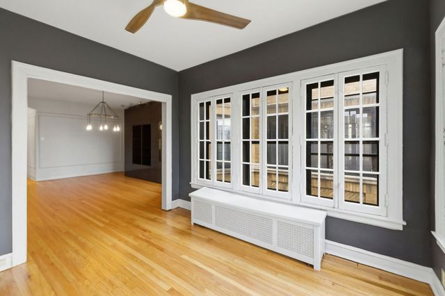 540 Sheridan Road 3, Evanston, IL 60202