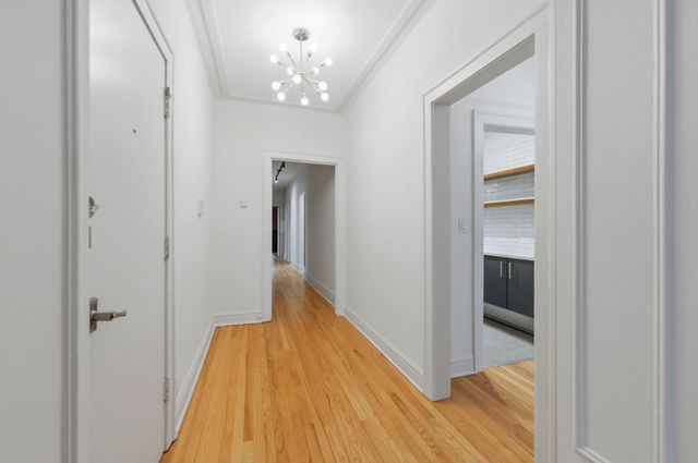 540 Sheridan Road 3, Evanston, IL 60202