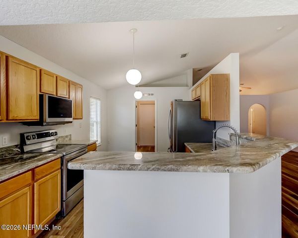76296 LONGLEAF Loop, Yulee, FL 32097