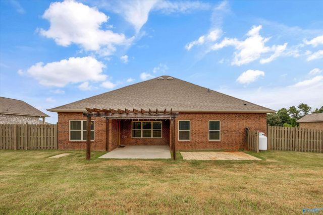 222 Dinner Tree Square, Huntsville, AL 35811
