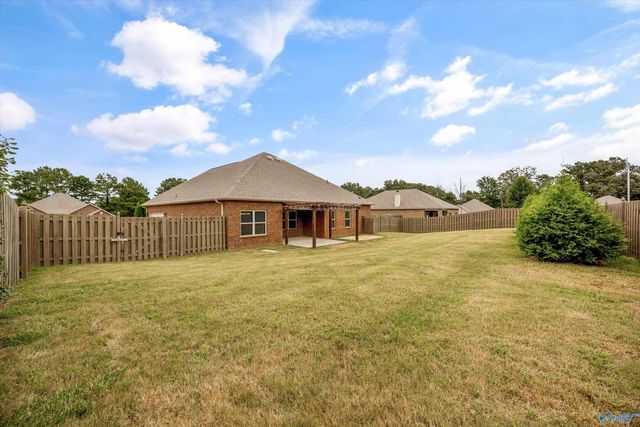 222 Dinner Tree Square, Huntsville, AL 35811