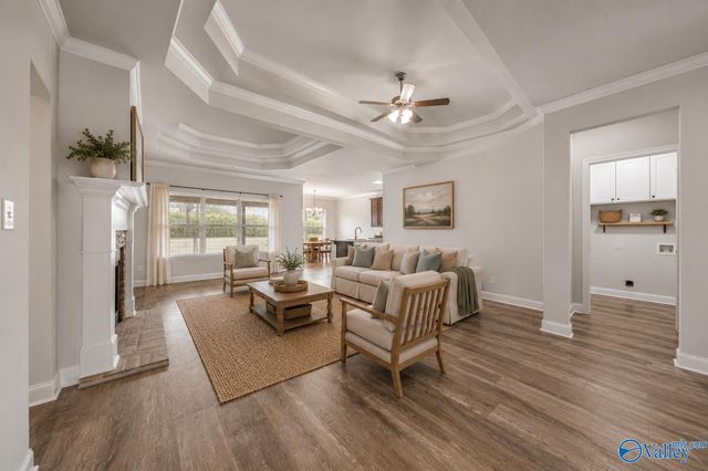 222 Dinner Tree Square, Huntsville, AL 35811