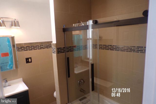 806 PRINCETON AVE, Camden, NJ 08103