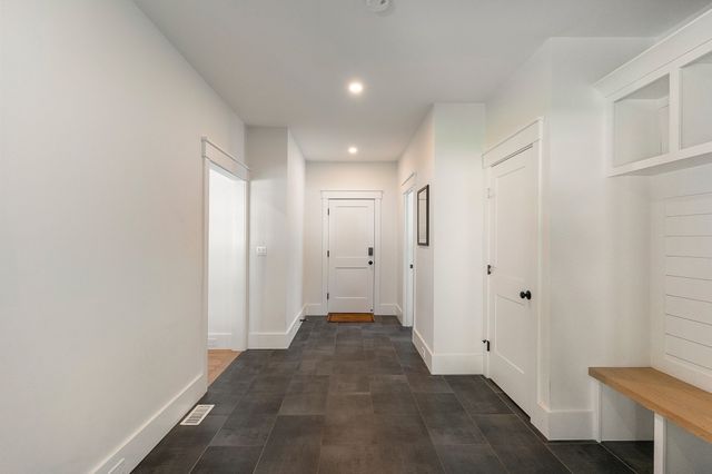 5 Travis Rd., Natick, MA 01760