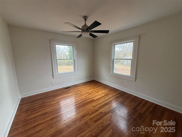 322 Buffalo Street, Shelby, NC 28150