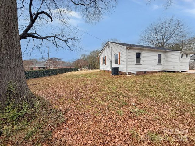 322 Buffalo Street, Shelby, NC 28150