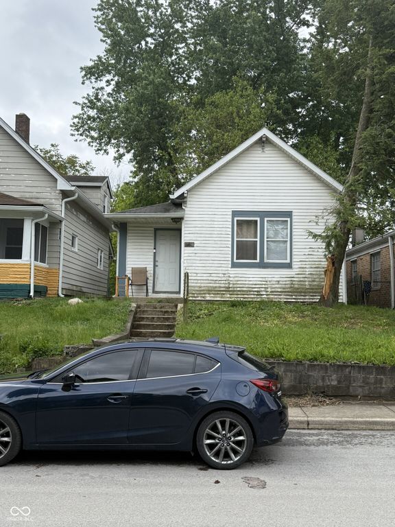 857 W 25th Street, Indianapolis, IN 46208