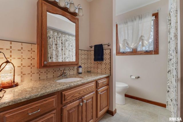 1404 DOWNING Court, Tremont, IL 61568