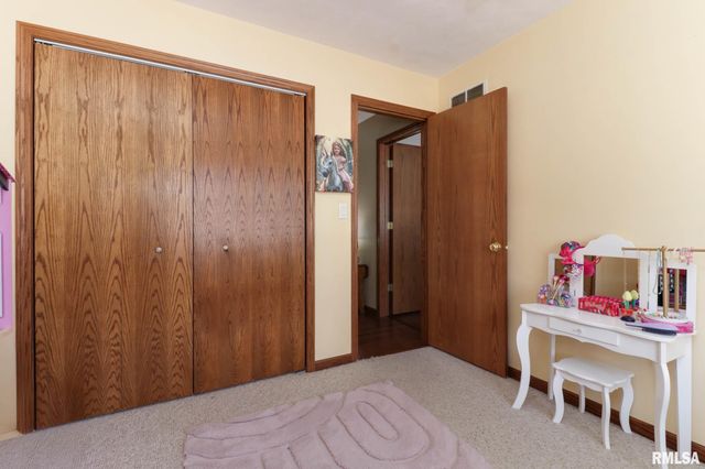 1404 DOWNING Court, Tremont, IL 61568