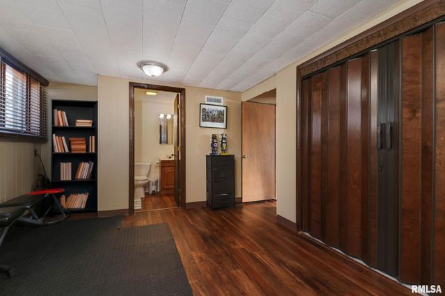 1404 DOWNING Court, Tremont, IL 61568