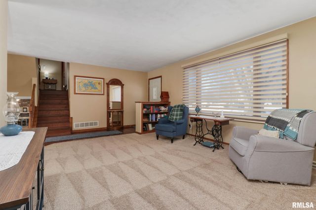 1404 DOWNING Court, Tremont, IL 61568