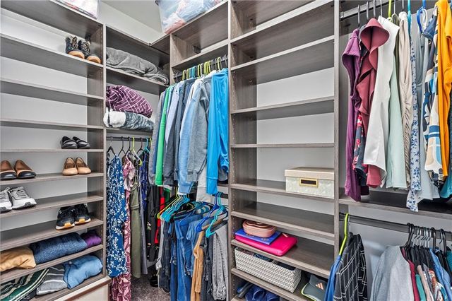 1011 Lavender Lane, Kernersville, NC 27284