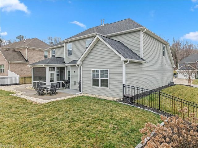 1011 Lavender Lane, Kernersville, NC 27284