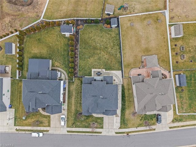 1011 Lavender Lane, Kernersville, NC 27284