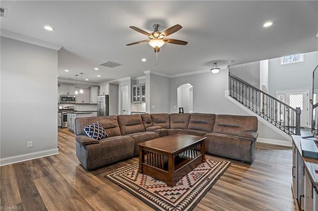 1011 Lavender Lane, Kernersville, NC 27284