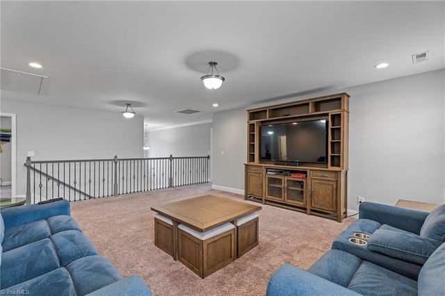 1011 Lavender Lane, Kernersville, NC 27284