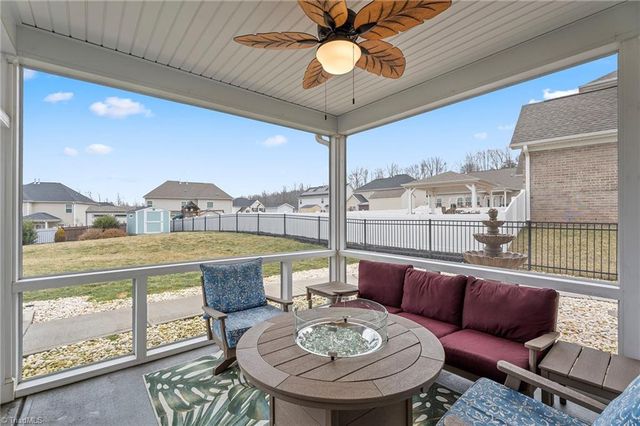 1011 Lavender Lane, Kernersville, NC 27284