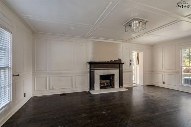 2311 ELLINGHAM DRIVE, Wichita Falls, TX 76308