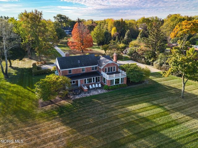 451 E Front Street, Perrysburg, OH 43551