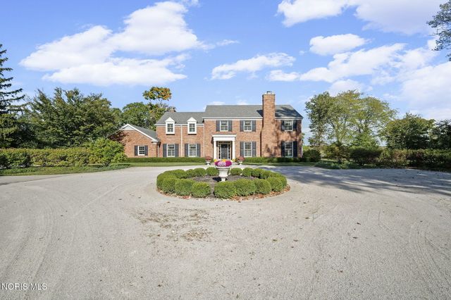 451 E Front Street, Perrysburg, OH 43551
