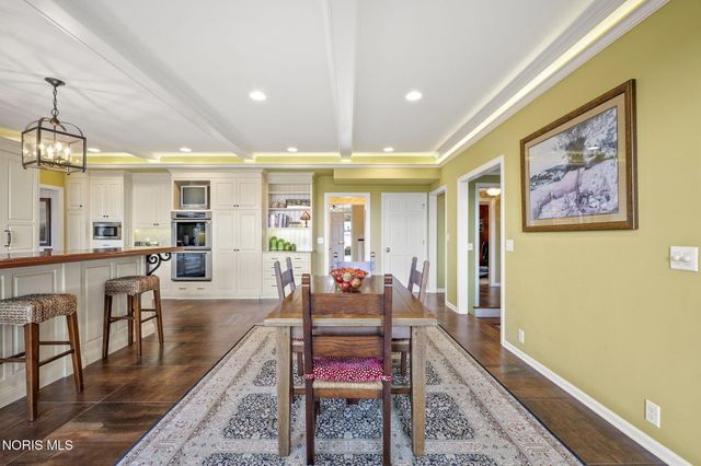 451 E Front Street, Perrysburg, OH 43551