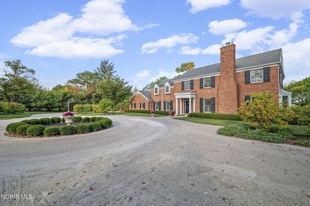 451 E Front Street, Perrysburg, OH 43551