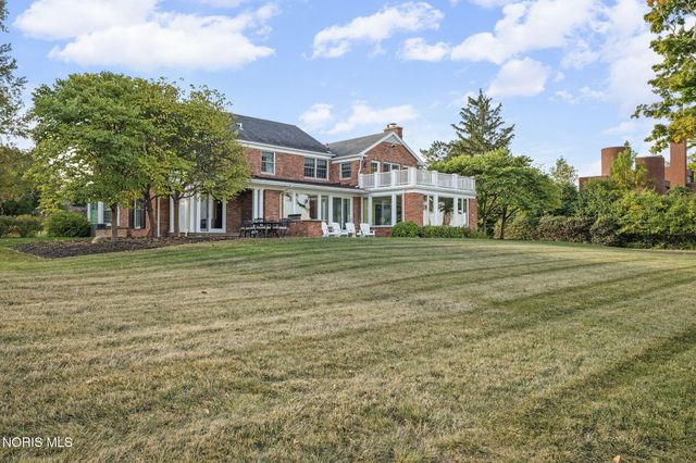 451 E Front Street, Perrysburg, OH 43551