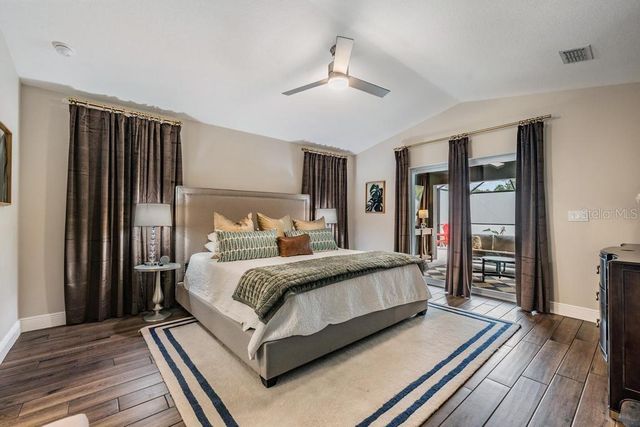 106 1ST AVENUE NE, Lutz, FL 33549