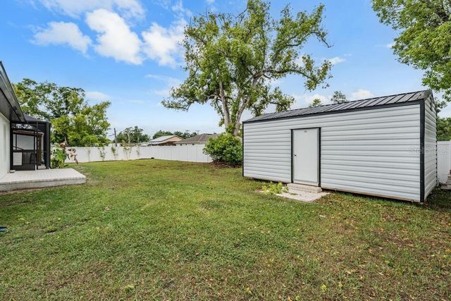 106 1ST AVENUE NE, Lutz, FL 33549