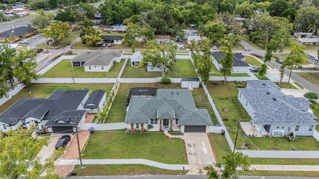 106 1ST AVENUE NE, Lutz, FL 33549