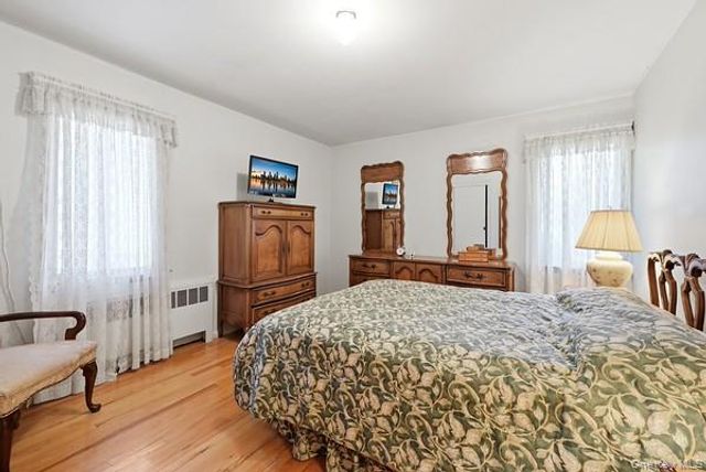 152 Nassau Drive, Albertson, NY 11507