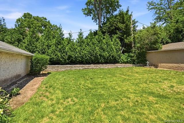 152 Nassau Drive, Albertson, NY 11507