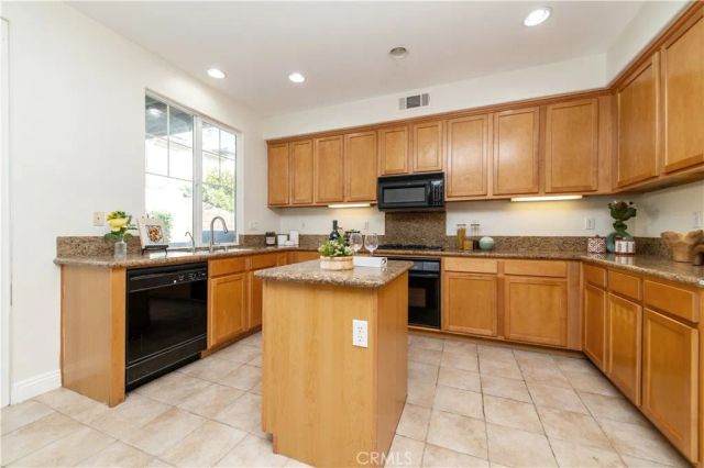 13569 Goldmedal, Chino, CA 91710