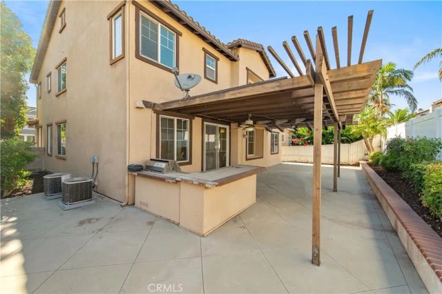 13569 Goldmedal, Chino, CA 91710