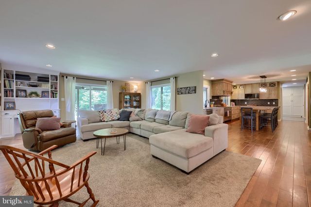 3174 GRANDE OAK PL, Lancaster, PA 17601