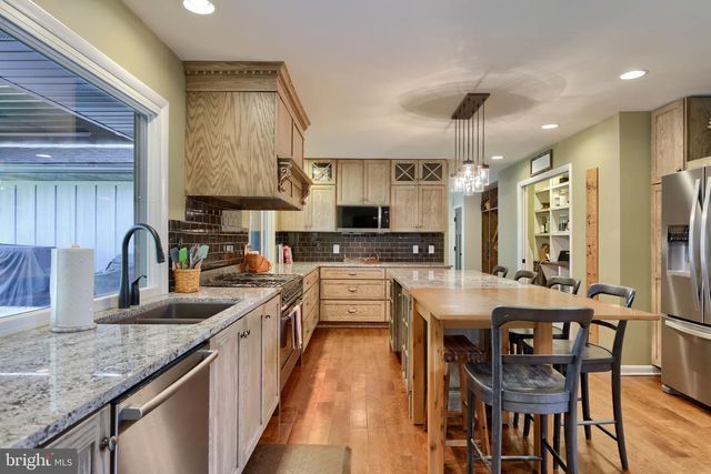 3174 GRANDE OAK PL, Lancaster, PA 17601
