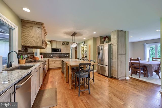3174 GRANDE OAK PL, Lancaster, PA 17601
