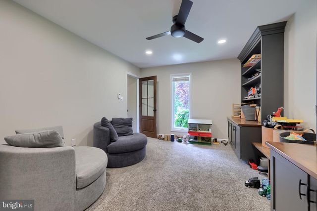 3174 GRANDE OAK PL, Lancaster, PA 17601