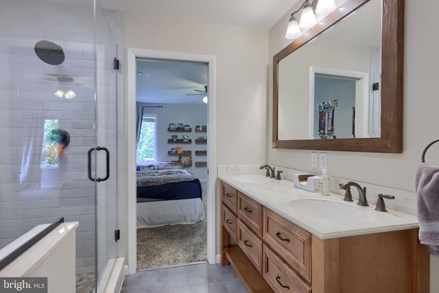 3174 GRANDE OAK PL, Lancaster, PA 17601
